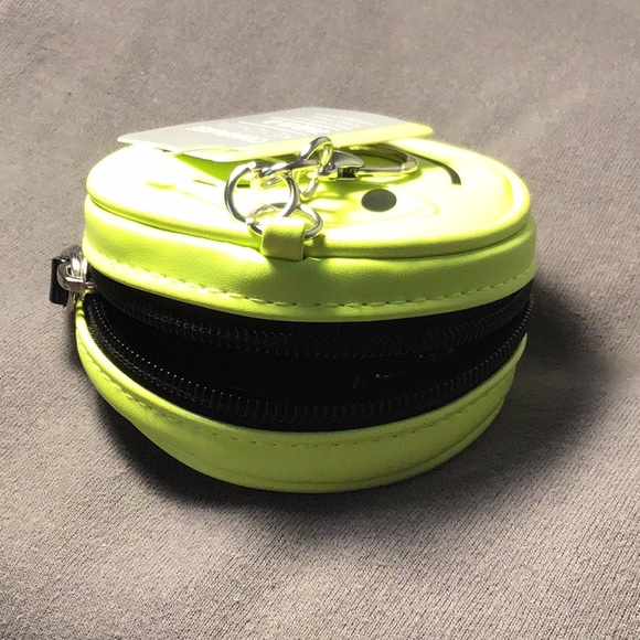 Winking Smiley face 😉 Zipper coin case! - Picture 4 of 4